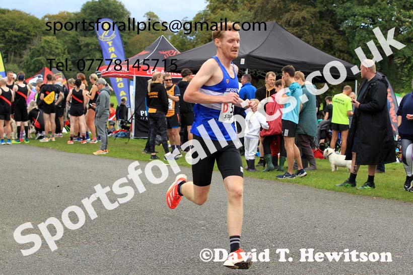 Senior mens Northern 6 Stage Relay, 2023 Northern 6 and 4 Stage Relays and Youngsters, Birkenhead Park, Wirral.  Photo: David T. Hewitson/Sports for All Pics
